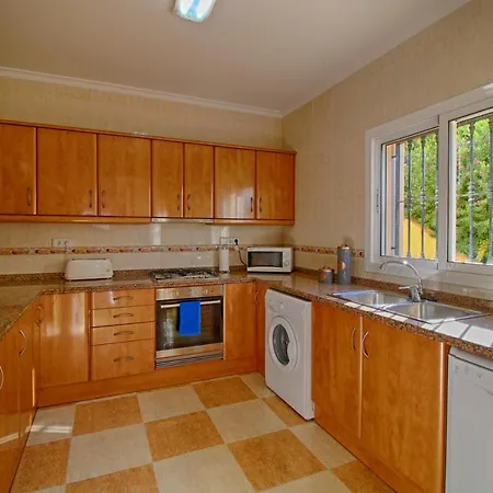 Tosal Con 6 Dormitorios, Wifi, Parking, Jardin Y Piscina Privada Villa Calpe